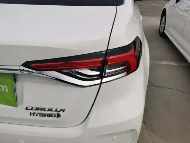 Toyota Corolla — Фото автомобиля 7