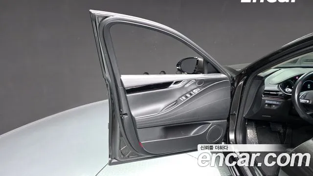Genesis G80 Бензин 2.5 турбо AWD — Фото автомобиля 18