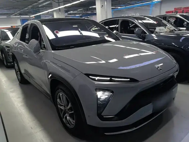 Nio EC6 — Фото автомобиля 3