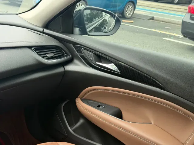 Buick Regal — Фото автомобиля 16
