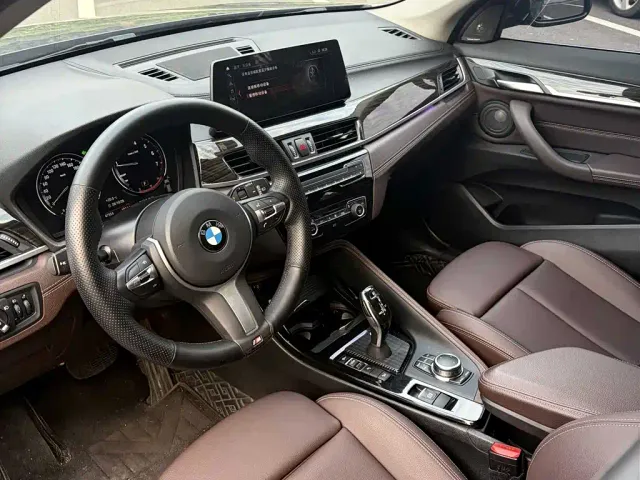 BMW X1 — Фото автомобиля 14