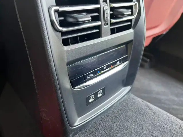 BMW 3 Series — Фото автомобиля 15