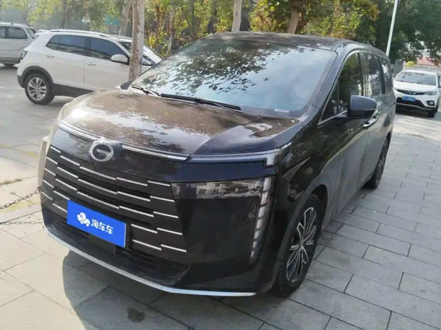 Фотография автомобиля — GAC Trumpchi E8
