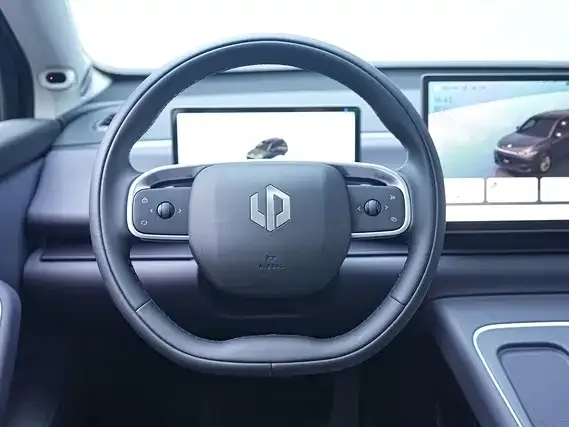 Leapmotor C10 — Фото автомобиля 6