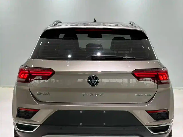 Volkswagen T-Roc — Фото автомобиля 5