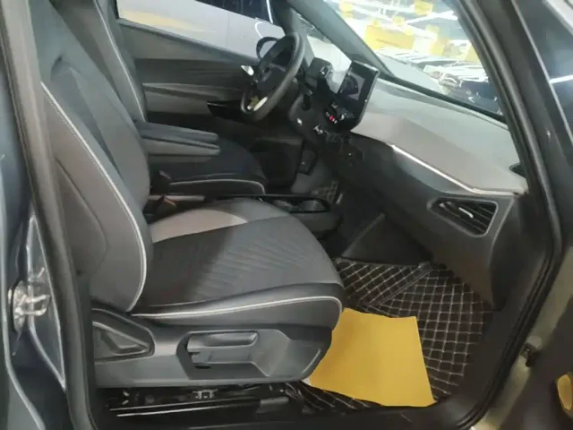 Volkswagen ID.3 — Фото автомобиля 24