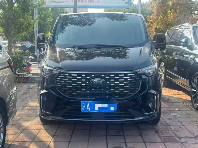 Ford Tourneo — Фото автомобиля 2