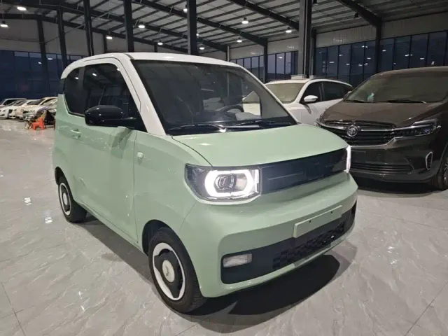 Wuling Hongguang Mini EV — Фото автомобиля 3