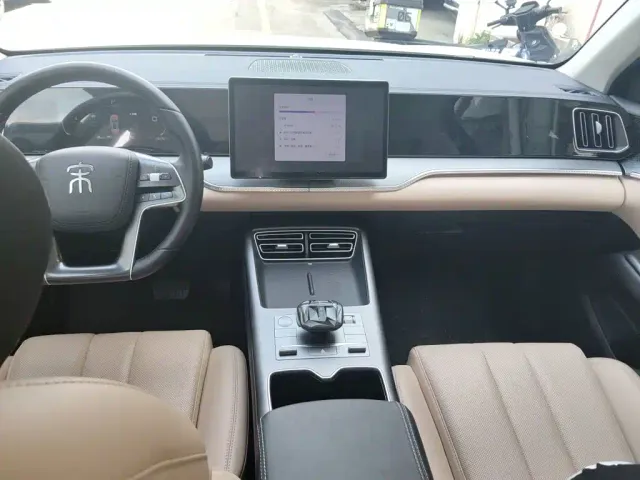 BYD Song Pro — Фото автомобиля 12