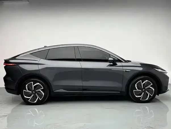 Roewe Feifan R7 — Фото автомобиля 2