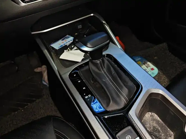 Geely Emgrand — Фото автомобиля 16