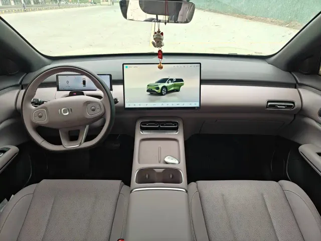 Changan Qiyuan Q05 — Фото автомобиля 6