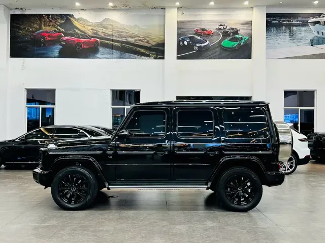 Mercedes-Benz G-Class — Фото автомобиля 3
