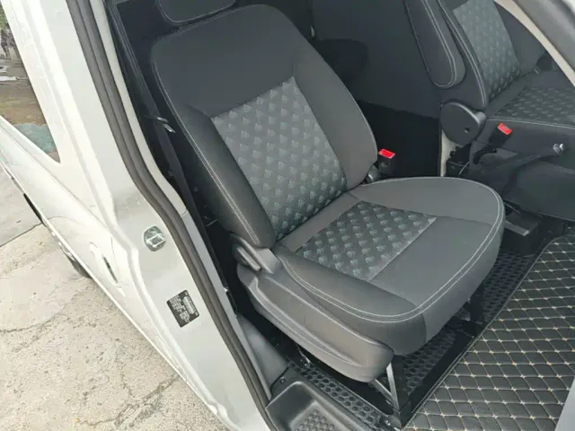 Maxus Xintu V80 — Фото автомобиля 24