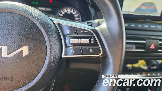 Kia Seltos — Фото автомобиля 17