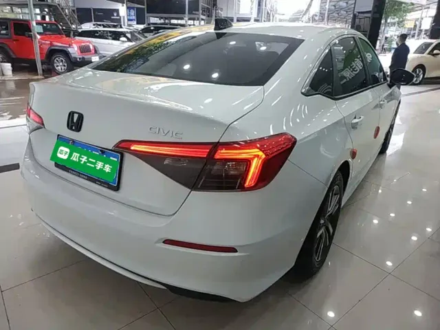 Honda Civic — Фото автомобиля 6