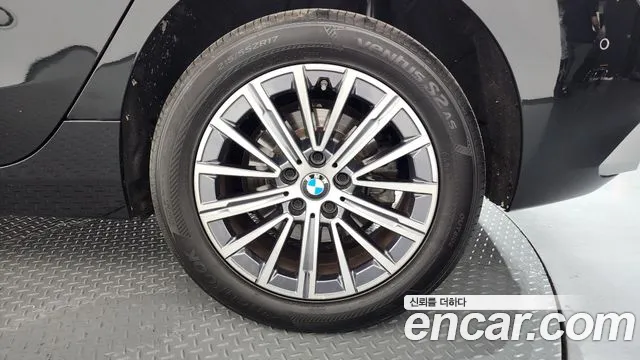 BMW 2 Series U06 — Фото автомобиля 21