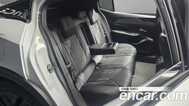 Peugeot 408 — Фото автомобиля 11