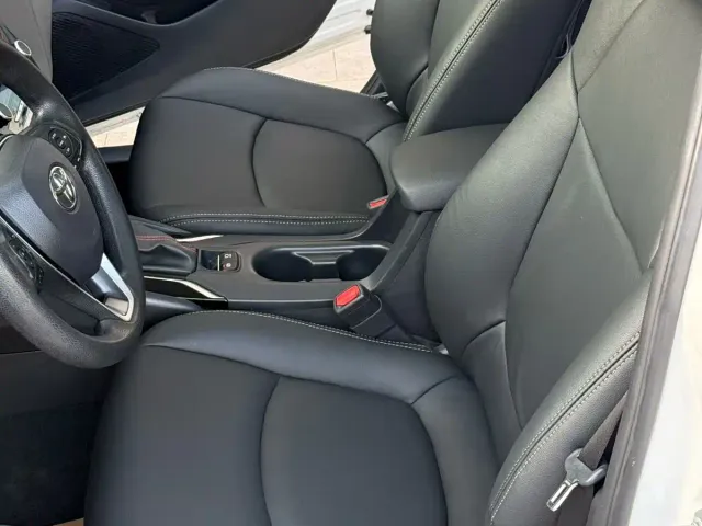 Toyota Corolla — Фото автомобиля 6