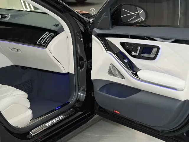 Mercedes-Benz Maybach S-Class — Фото автомобиля 18