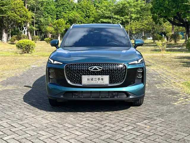 Chery Tiggo 8 — Фото автомобиля 2