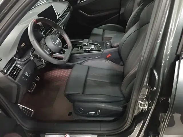 Audi A4L — Фото автомобиля 14