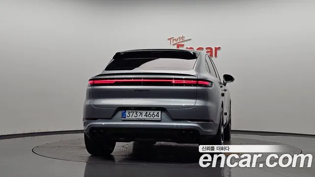 Porsche Cayenne PO536 — Фото автомобиля 3