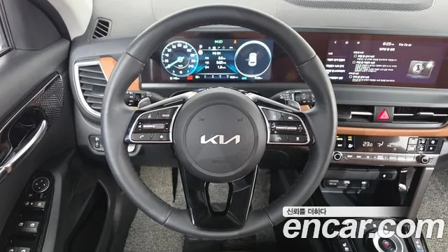 Kia Seltos New — Фото автомобиля 14