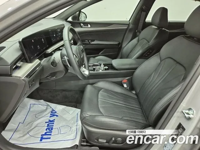 Kia K5 Generation 3 — Фото автомобиля 11