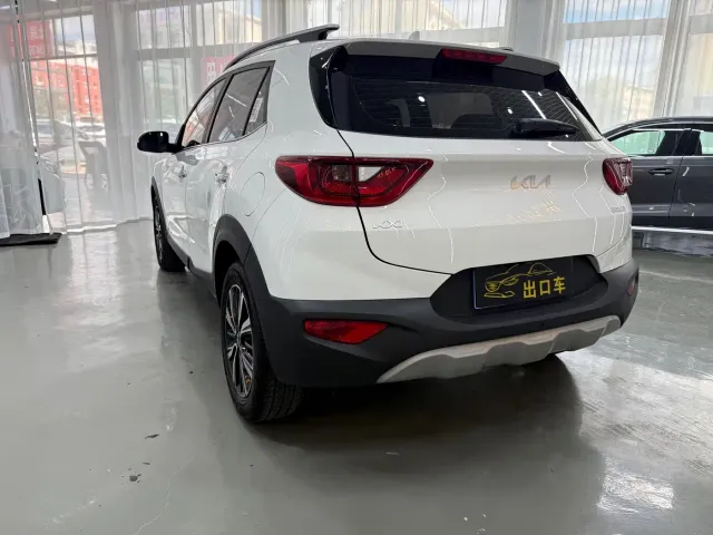 Kia KX1 — Фото автомобиля 4
