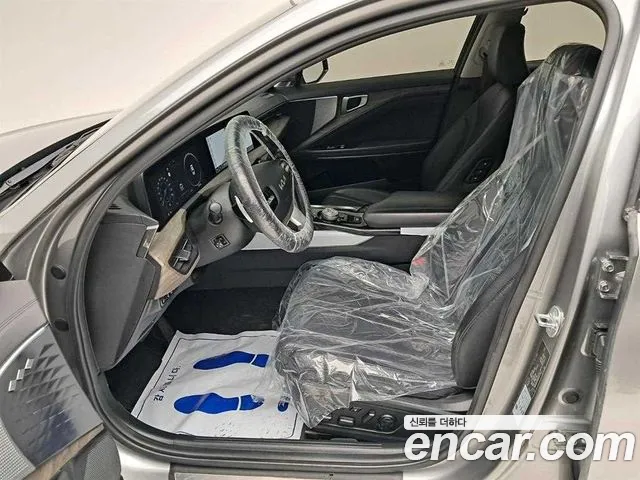 Kia K8 — Фото автомобиля 11