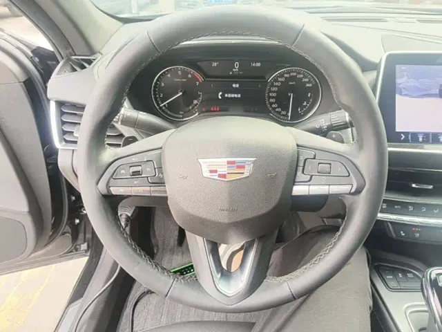Cadillac CT5 — Фото автомобиля 10