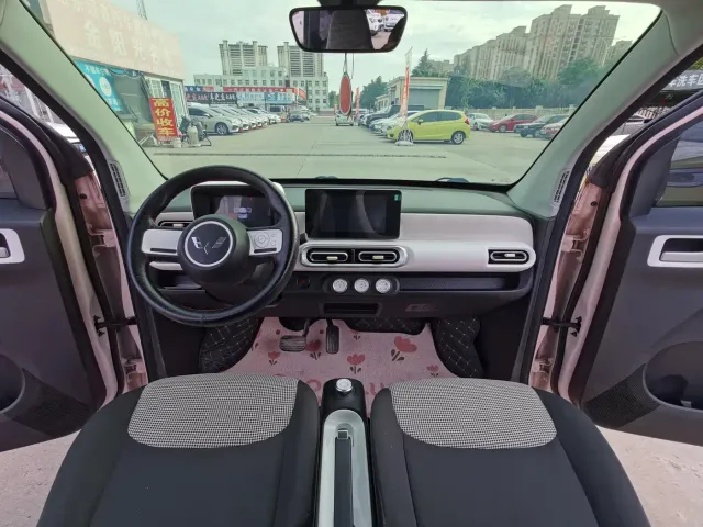 Wuling Hongguang Mini EV — Фото автомобиля 9