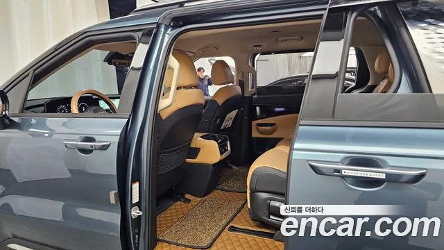 Kia Carnival 4th Gen — Фото автомобиля 18