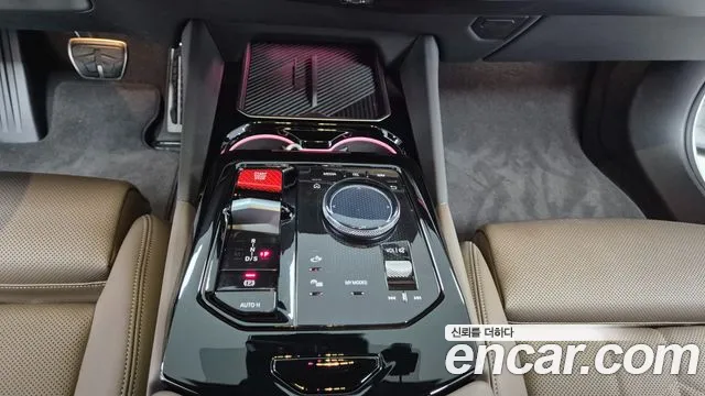 BMW 5 Series G60 — Фото автомобиля 9