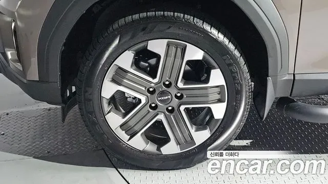 KG_Mobility_Ssangyong Musso Musso (Q300) Бензин 2.0 4WD — Фото автомобиля 5