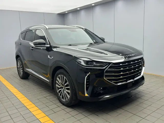 Jetour X70 Plus — Фото автомобиля 3