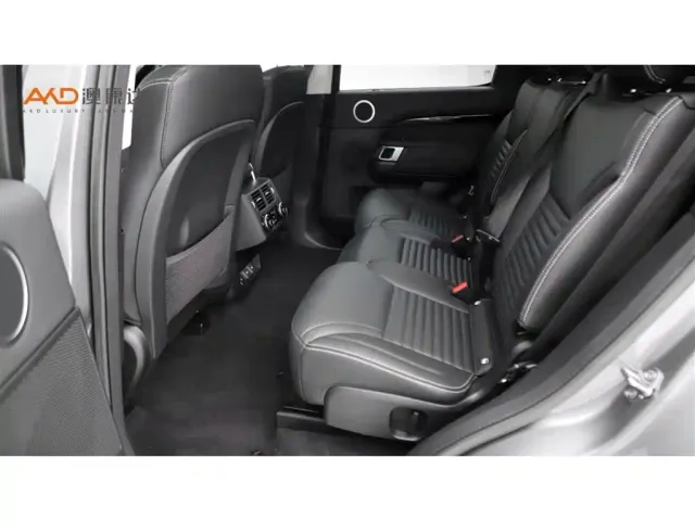Land Rover Discovery — Фото автомобиля 7