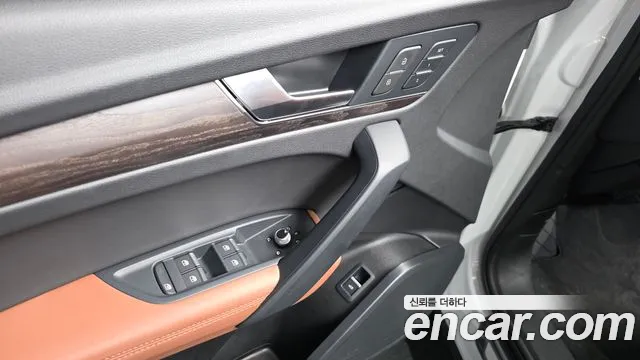 Audi Q5 45 TFSI quattro Premium — Фото автомобиля 18