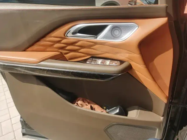 Bestune Besturn M9 — Фото автомобиля 7