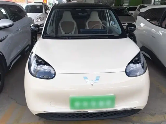 Wuling Bingo — Фото автомобиля 2