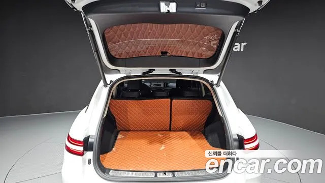 Genesis GV70 2.5T Бензин 2WD — Фото автомобиля 30
