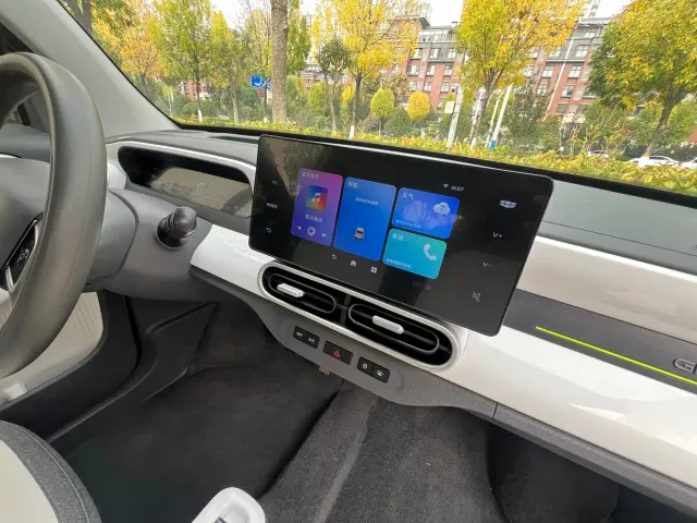 Geely Panda — Фото автомобиля 12