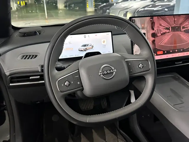 Nissan N7 — Фото автомобиля 10