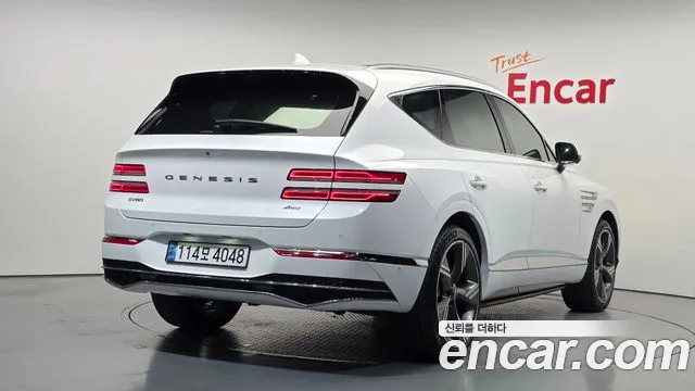 Genesis GV80 — Фото автомобиля 2