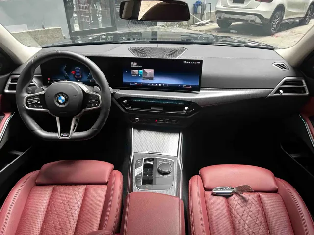 BMW 3 Series — Фото автомобиля 6