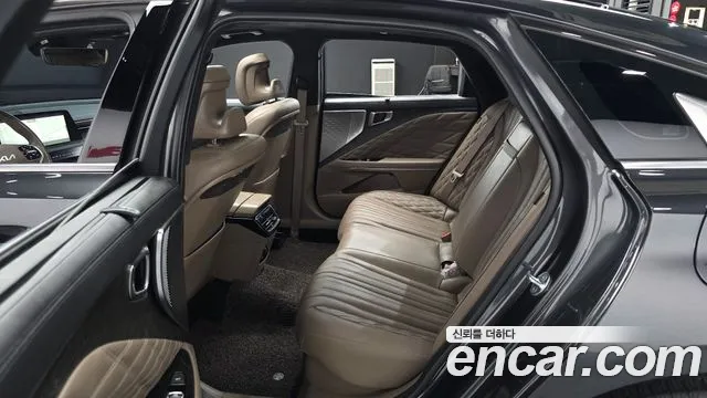 Kia K8 Hybrid — Фото автомобиля 12