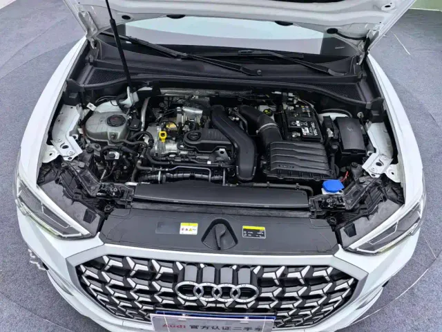 Audi Q3 — Фото автомобиля 17