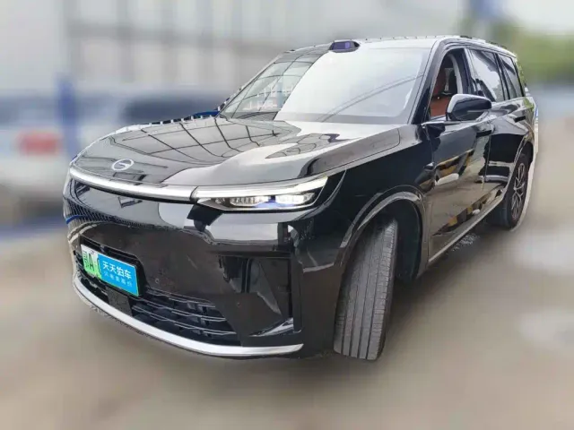 Фотография автомобиля — GAC Trumpchi Xiangwang S9