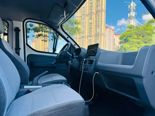 Wuling Yangguang — Фото автомобиля 9